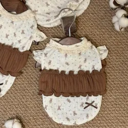 Camisa interior para perros y gatos con encaje floral