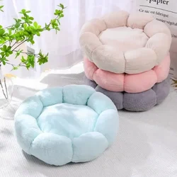 Cama nido floral acolchada para perros grandes – invierno cálido