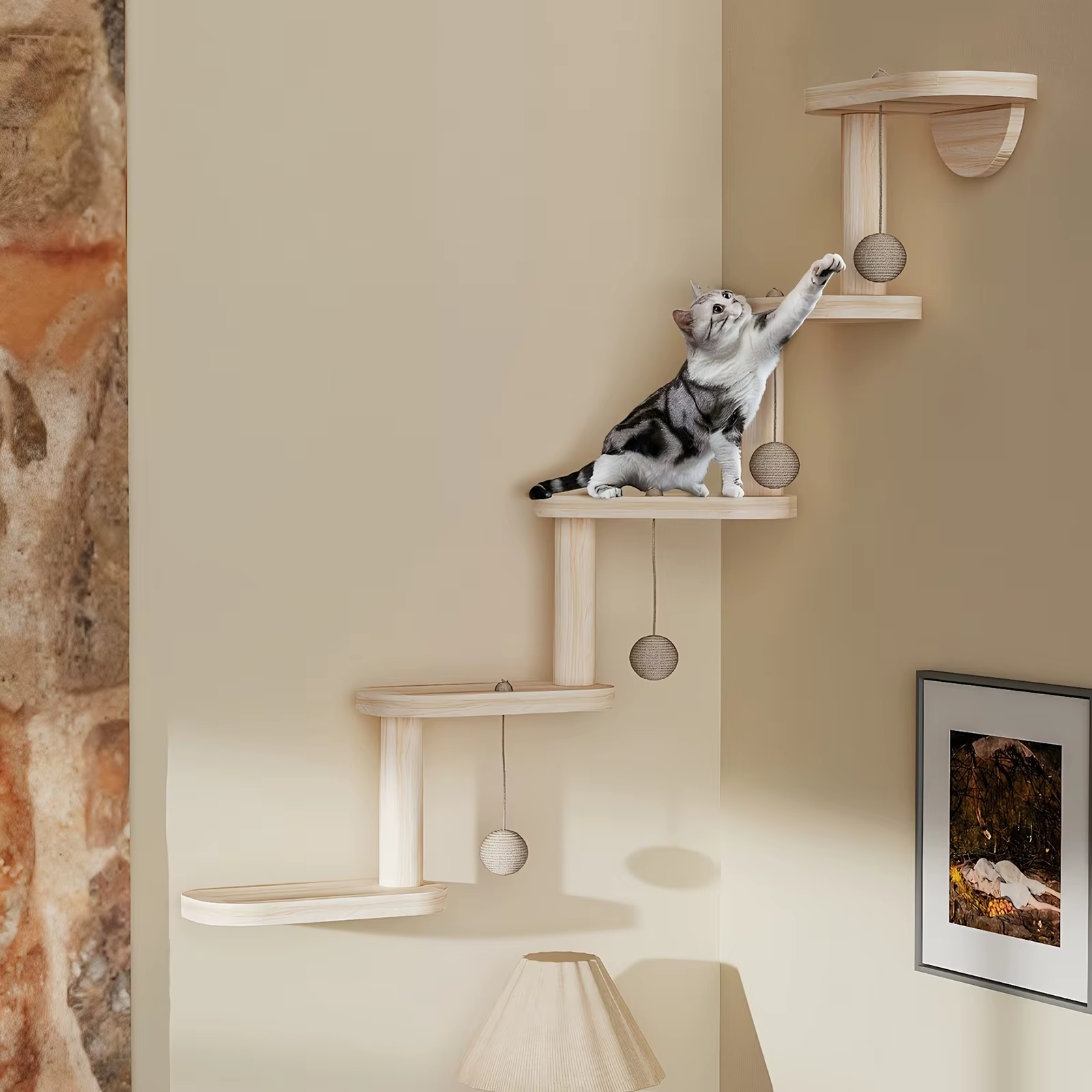 Muebles de madera para gato: estantería pared con perchas y juguetes