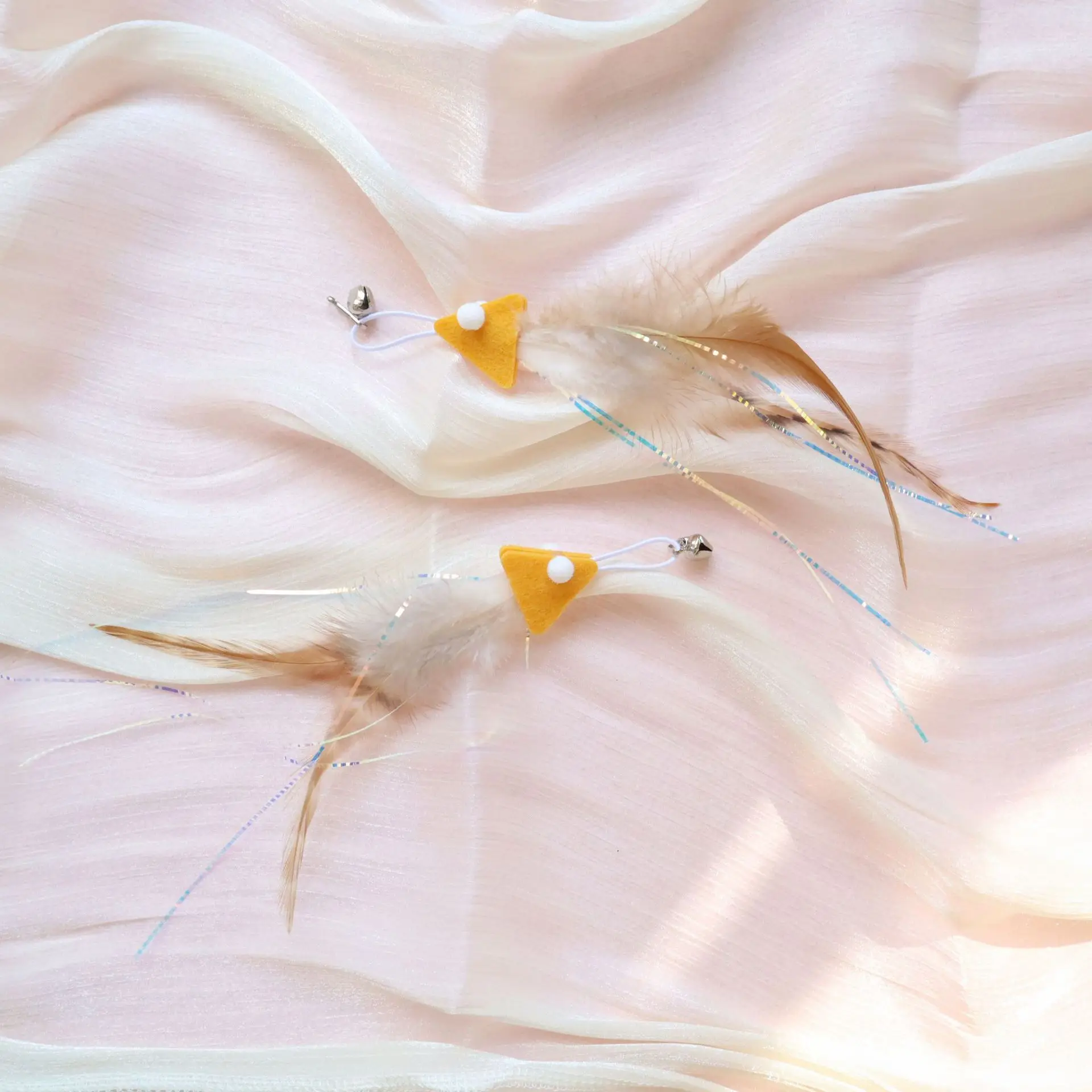 Varita para gatos con plumas de pez y cabezas intercambiables - imagen 3
