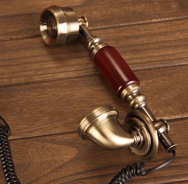 Teléfono decorativo retro de imitación madera estilo europeo antiguo