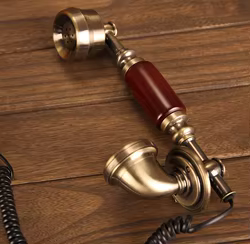 Teléfono decorativo retro de imitación madera estilo europeo antiguo
