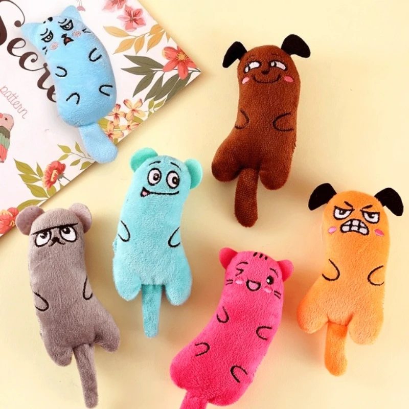 Juguetes masticables de felpa con hierba gatera para gatos, muñeca resistente a mordeduras en forma de dibujos animados con menta para moler los dientes y jugar interactivos - imagen 4