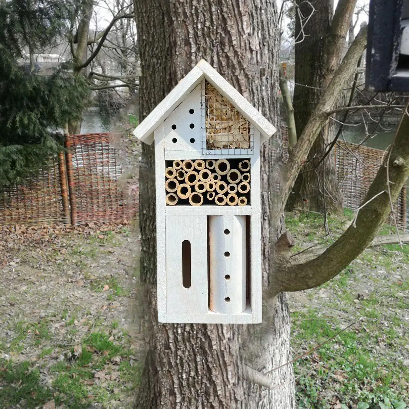 Bee Hotel Ladybugs Educational Tool Bees Yard Garden Nest Box Insect Habitat