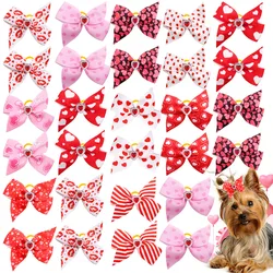 Gomas decorativas para pelo de perro – Modelos corazón y diamante