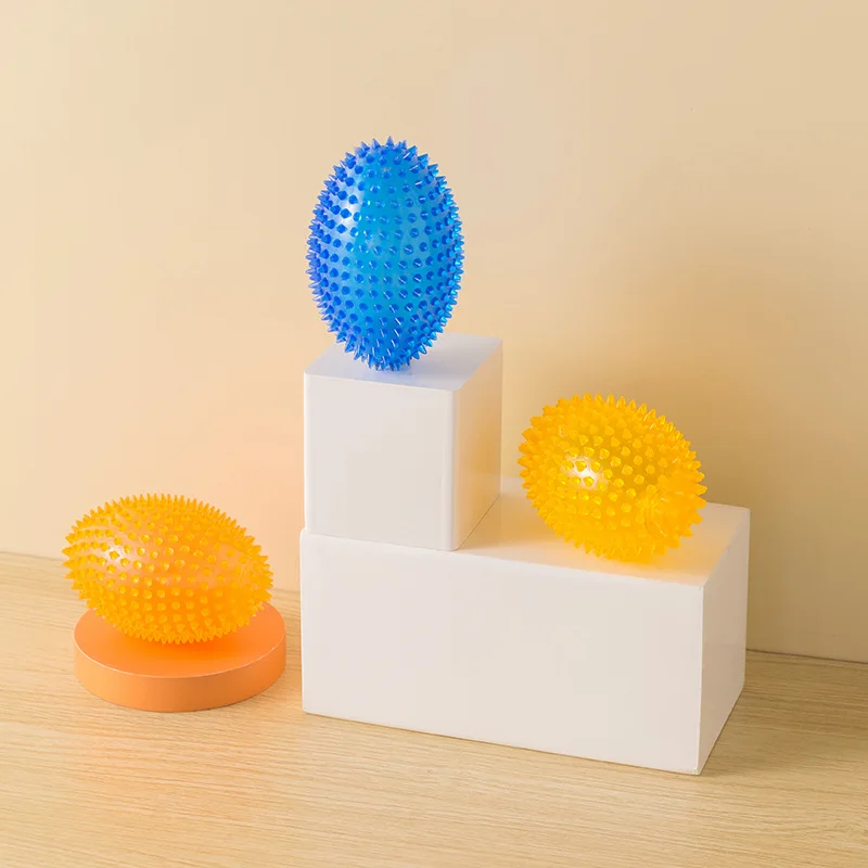 Juguete dental para perros – Bola chirriante resistente de oliva - imagen 3