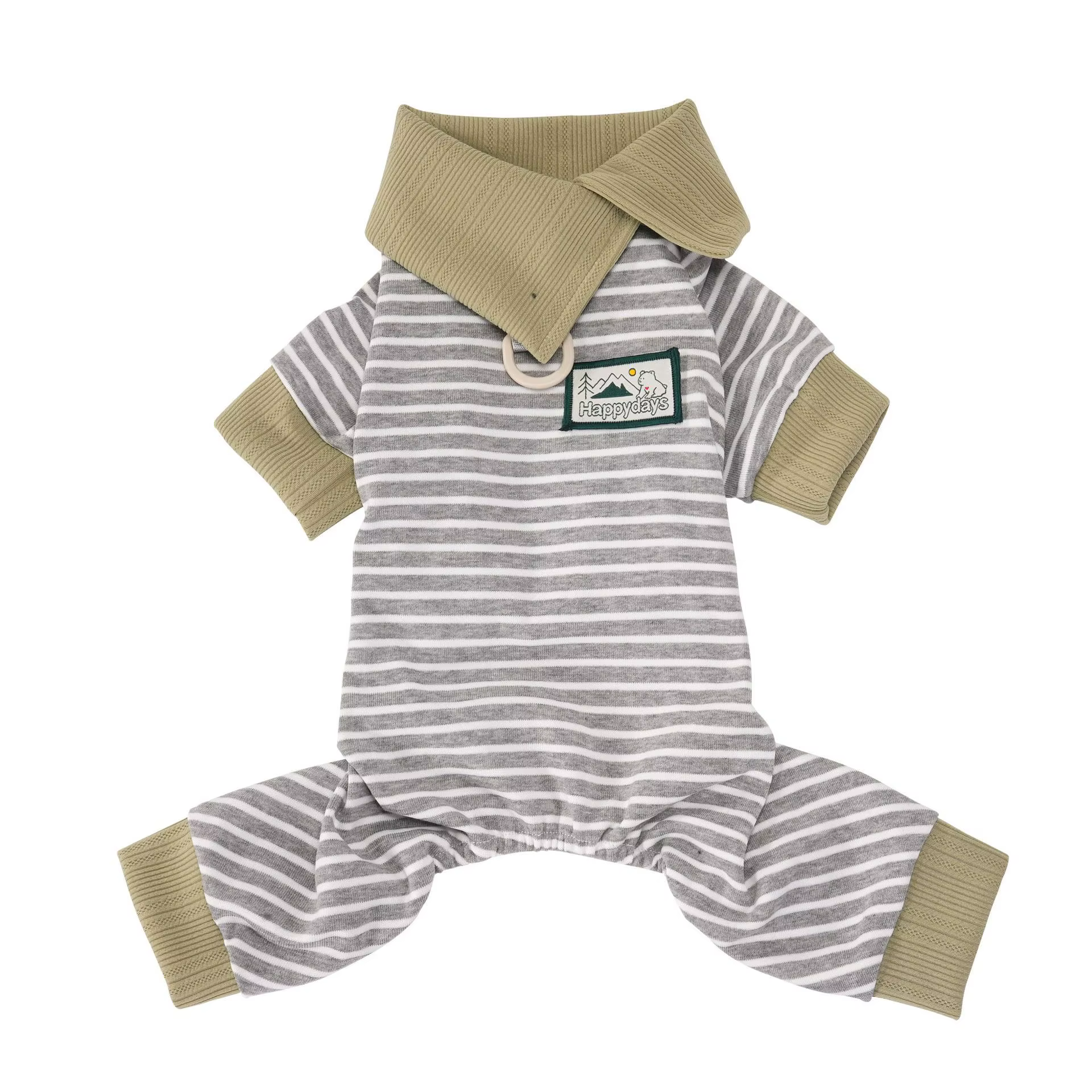 Detalle del diseño a rayas y acabado del pijama para perros