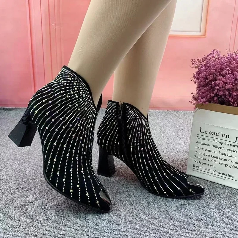 Botines con diamantes de imitación para mujer, Botas cortas brillantes con cremallera lateral y Punta puntiaguda, color negro, otoño e invierno, novedad de 2022 - imagen 2