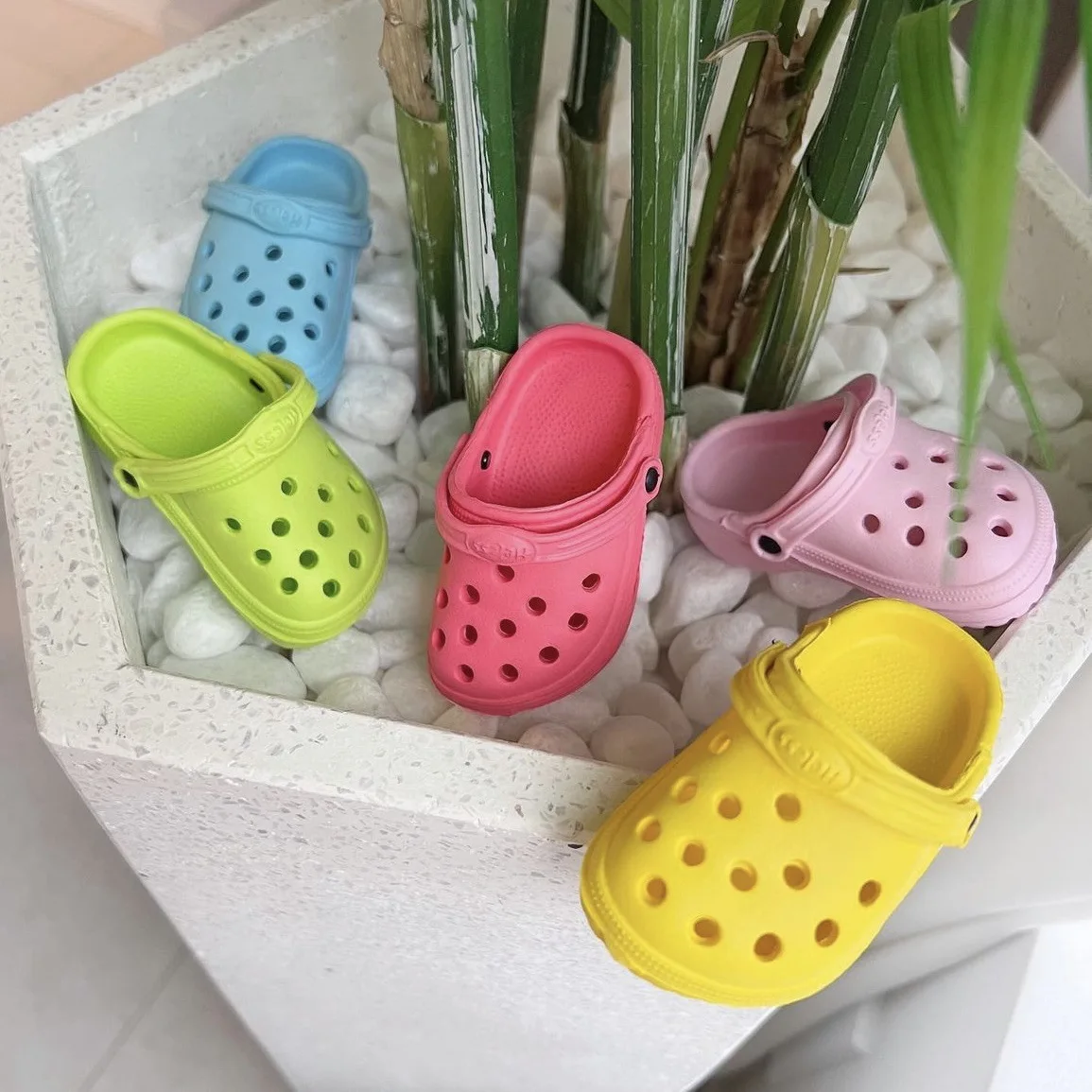 Zapatos impermeables para perros, botas transpirables resistentes al desgaste, zapatillas de moda para perros Chihuahua, zapatos de playa para cachorros DIY, Juego de 2 uds. - imagen 2