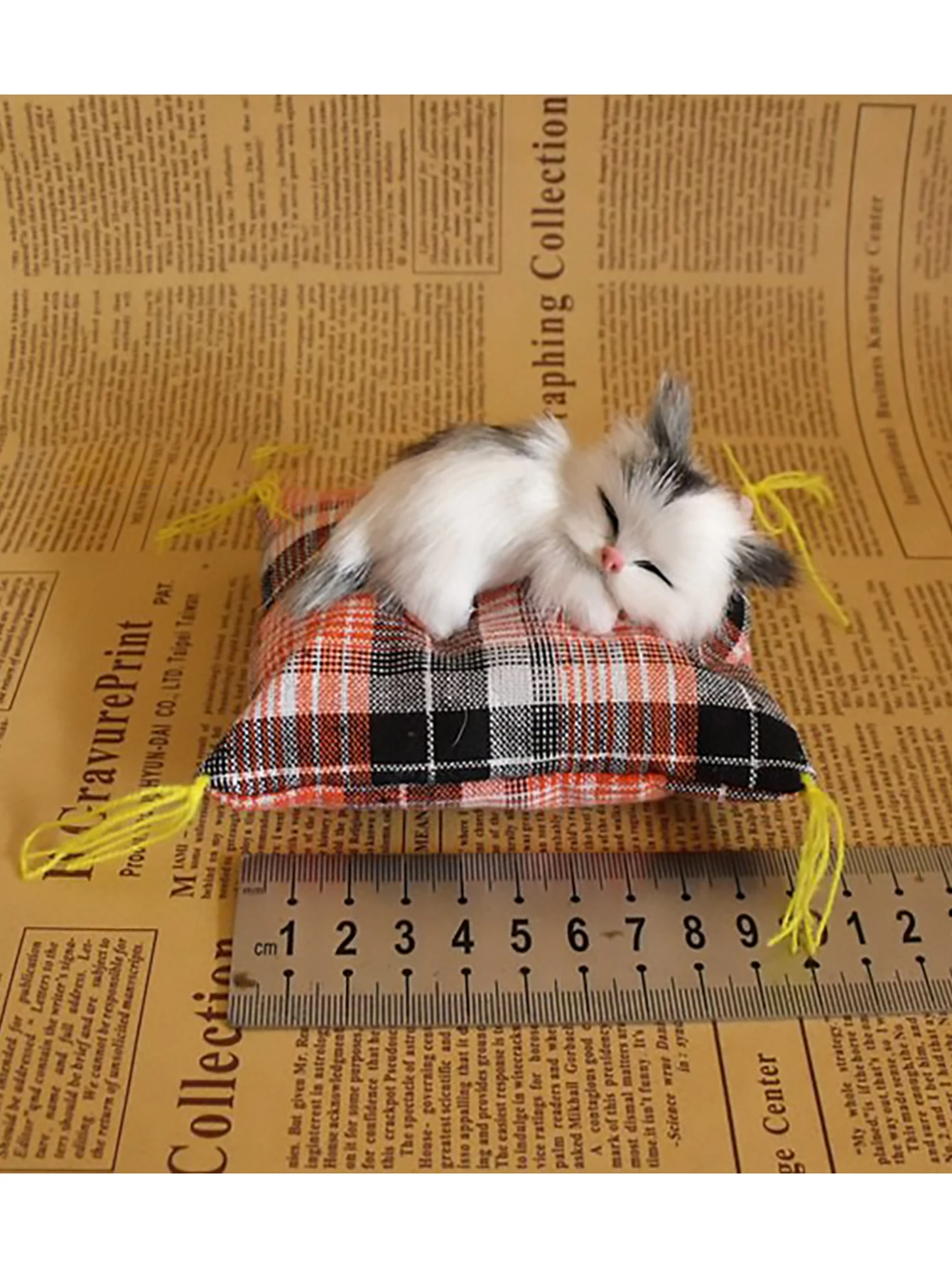 Mini juguete de felpa de simulación aleatoria de gato, lindo tapete de tela, no adecuado para rasgar, adecuado para juego de acompañamiento - imagen 3