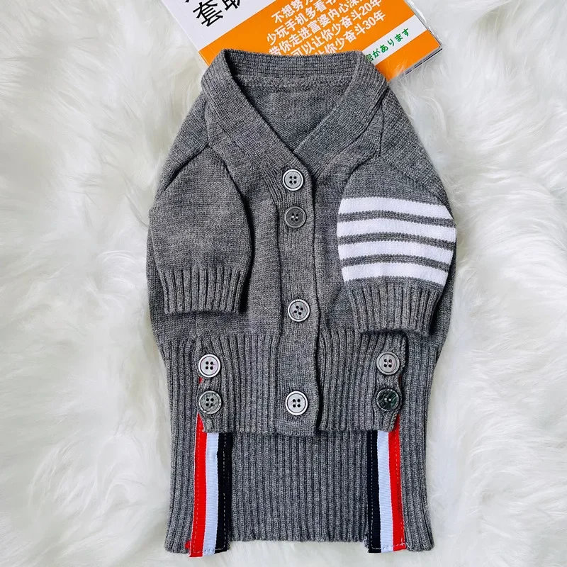 Suéter de moda para mascotas, perro, gato, peluche, gradiente plateado, cárdigan TB, ropa, suministros para perros - imagen 5