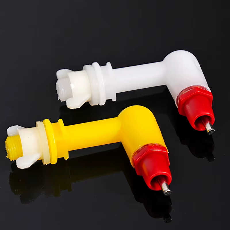Dispensador de agua automático antifugas para aves y pequeños animales - imagen 4