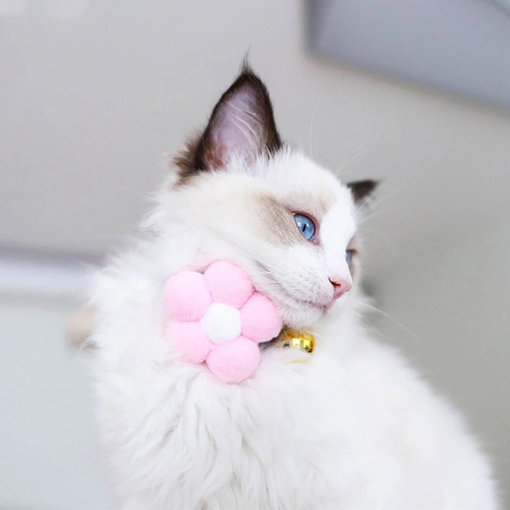 Collar ajustable con campana girasol para gatos y perros pequeños - imagen 4