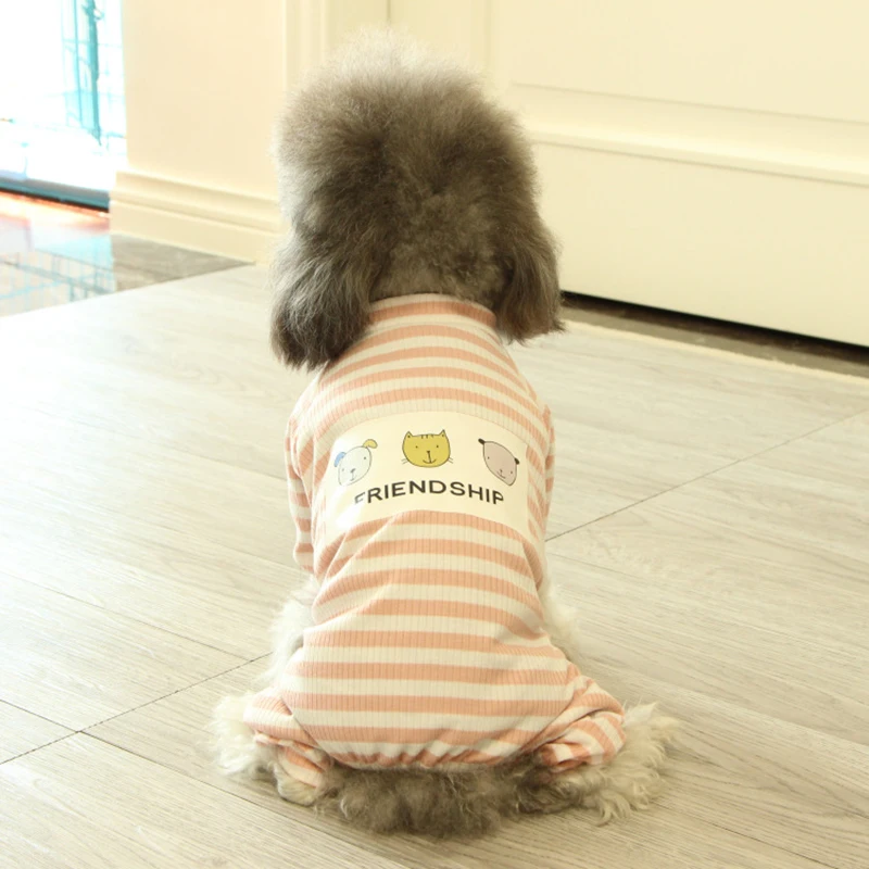 Pijama para perro pequeño modelo Caniche - ajuste