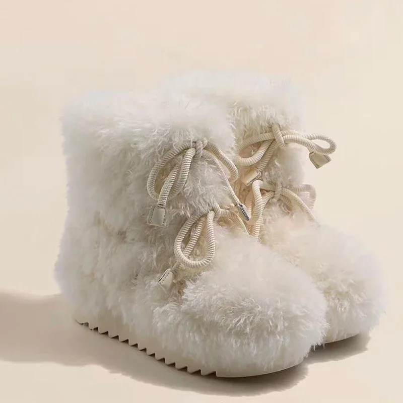 Botas de nieve de piel para mujer, zapatos planos de algodón cálidos de diseñador, nuevos botines de invierno a la moda, Botas deportivas acogedoras de felpa cortas para mujer - imagen 3