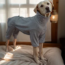 Pijama elástica para perros grandes – Cuello alto y cintura ajustable