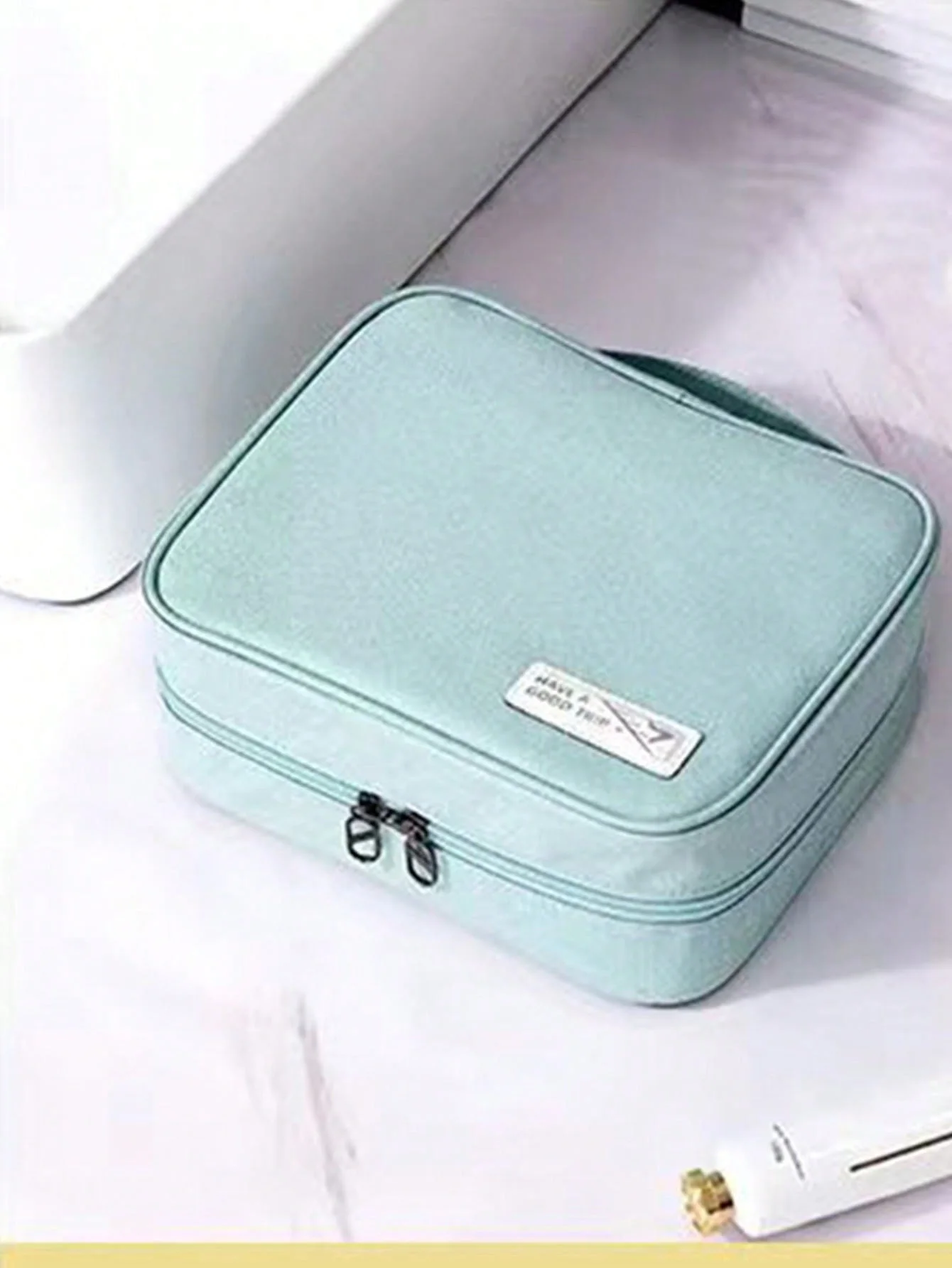 Bolsa de viaje para mascotas – Neceser higiene perros y gatos - imagen 3