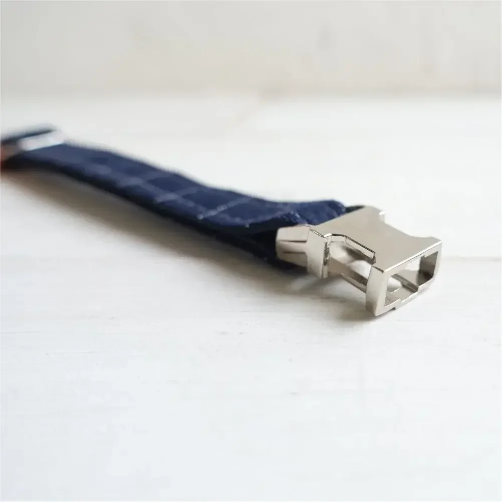 Collar de gato personalizado, contactos de nombre de identificación personalizados, hebilla de metal, collares de gato a cuadros de traje azul ajustables con campana - imagen 2