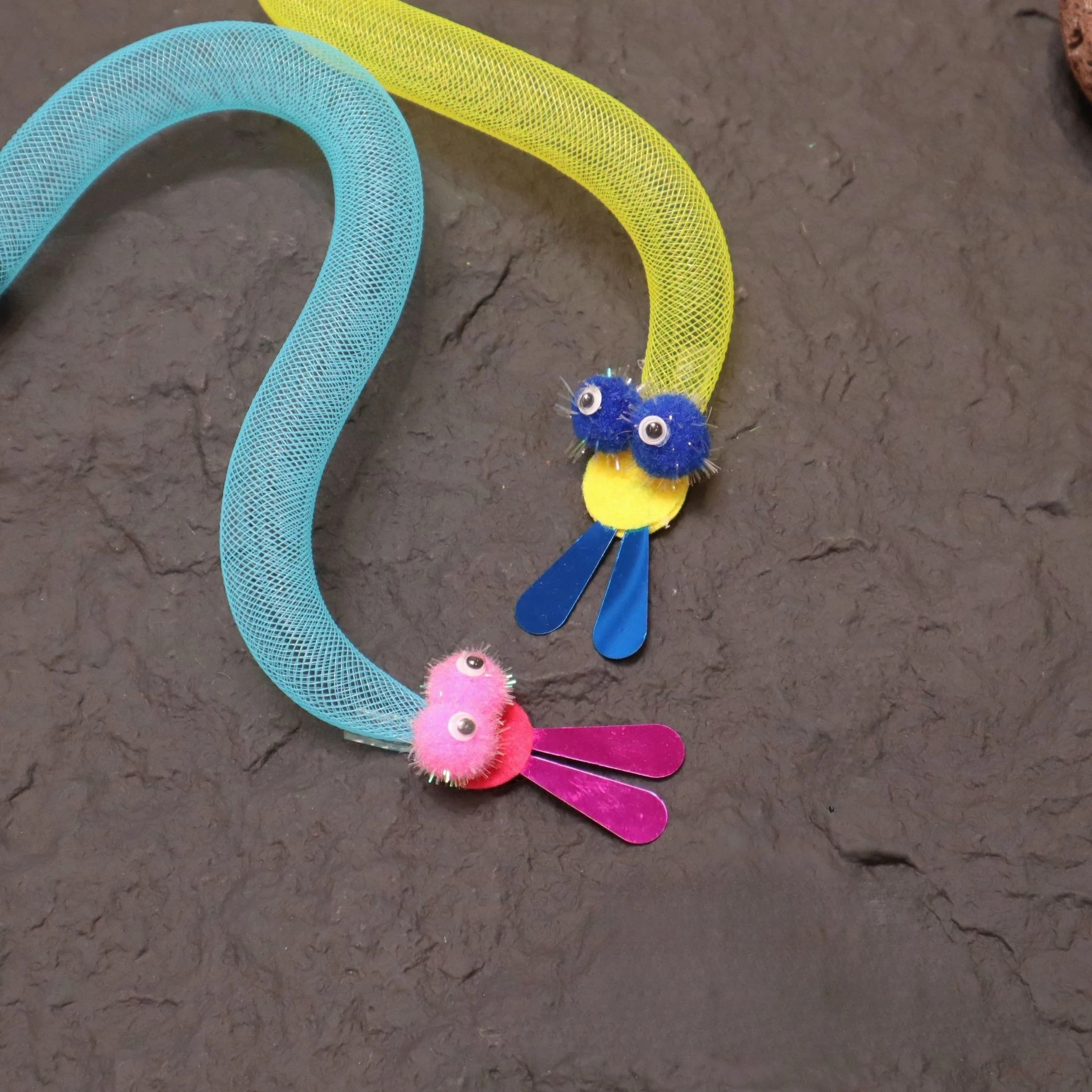 Juguete serpiente para gatos con malla elástica - interactivo - imagen 5