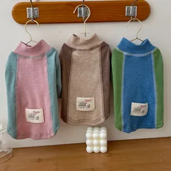 Abrigo base contrastante con sudadera cuello alto para perros y gatos