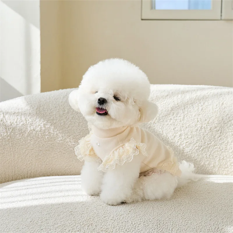 Camisa inferior de manga voladora de encaje para primavera para mascotas, camiseta sin mangas colorida bonita, camiseta inferior de peluche para mascotas, camiseta para gatos, ropa para cachorros - imagen 4