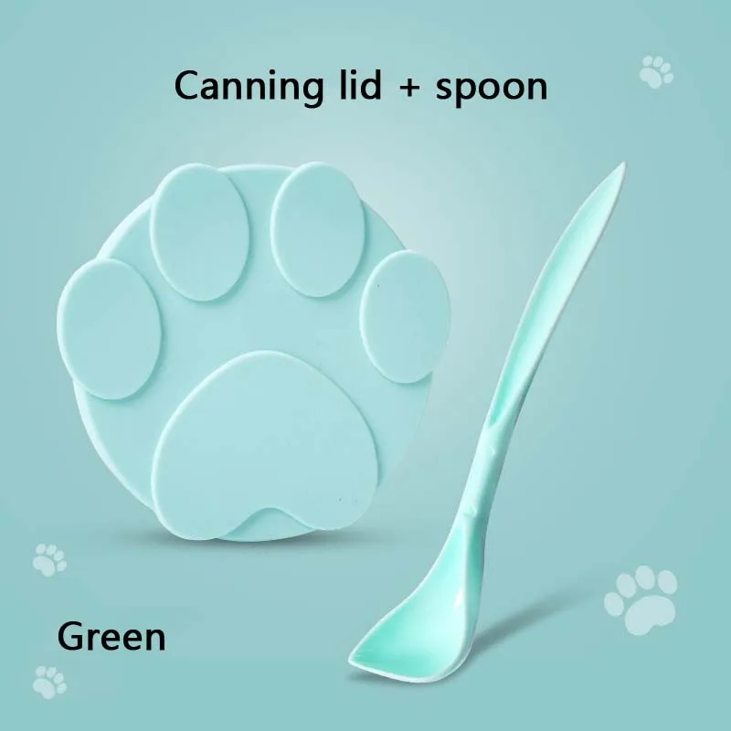 green lid spoon