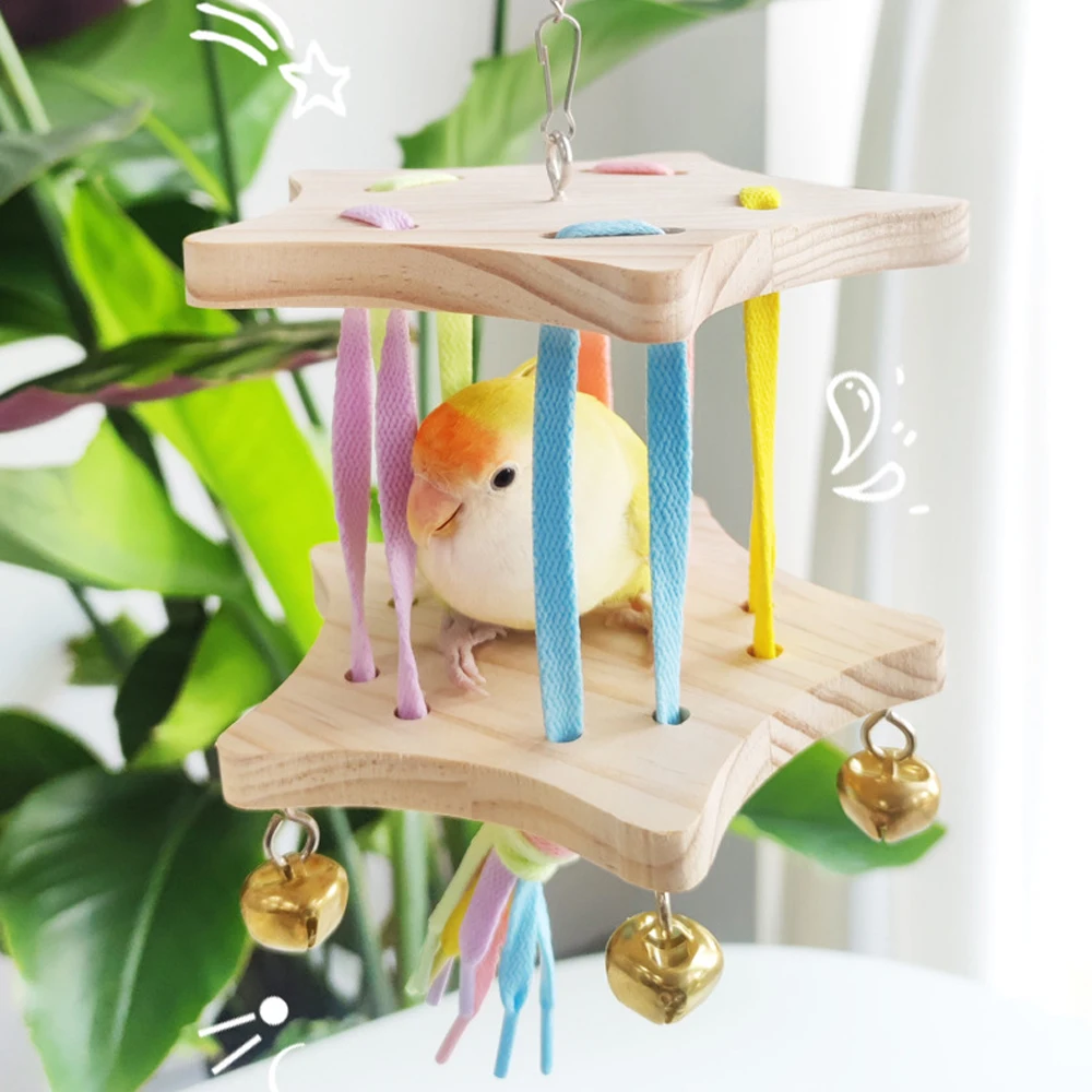 Juguete para masticar pájaros de madera de Color aleatorio, columpio colgante con campanas para mascotas, loros, pico, molienda, accesorios para jaulas de pájaros, 1 ud.