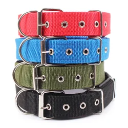 Collar de nailón sólido para perros de todos los tamaños