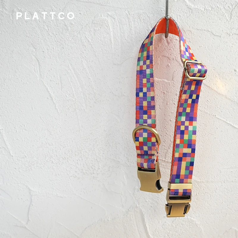 PLATTCO collar de perro de diseño único estampado NEON PLAID con hebilla de bronce de alta calidad talla 5 PDC308BR - imagen 2