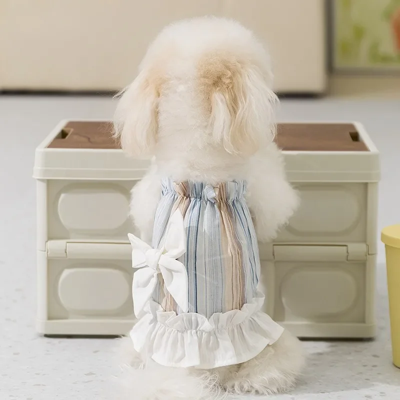 Vestido de encaje para cachorros, lazo grande para perros pequeños, ropa de peluche de verano a rayas para cachorros, camisa de Color sólido con tirantes, ropa para perros femeninos - imagen 4