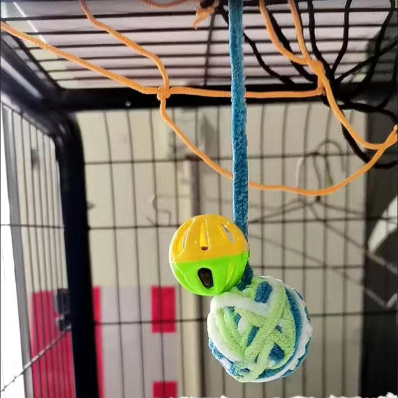 Pelota de peluche con chirriante para mascotas, juguete divertido para perros pequeños, gatos, gatitos, cachorros, suministros para masticar - imagen 4