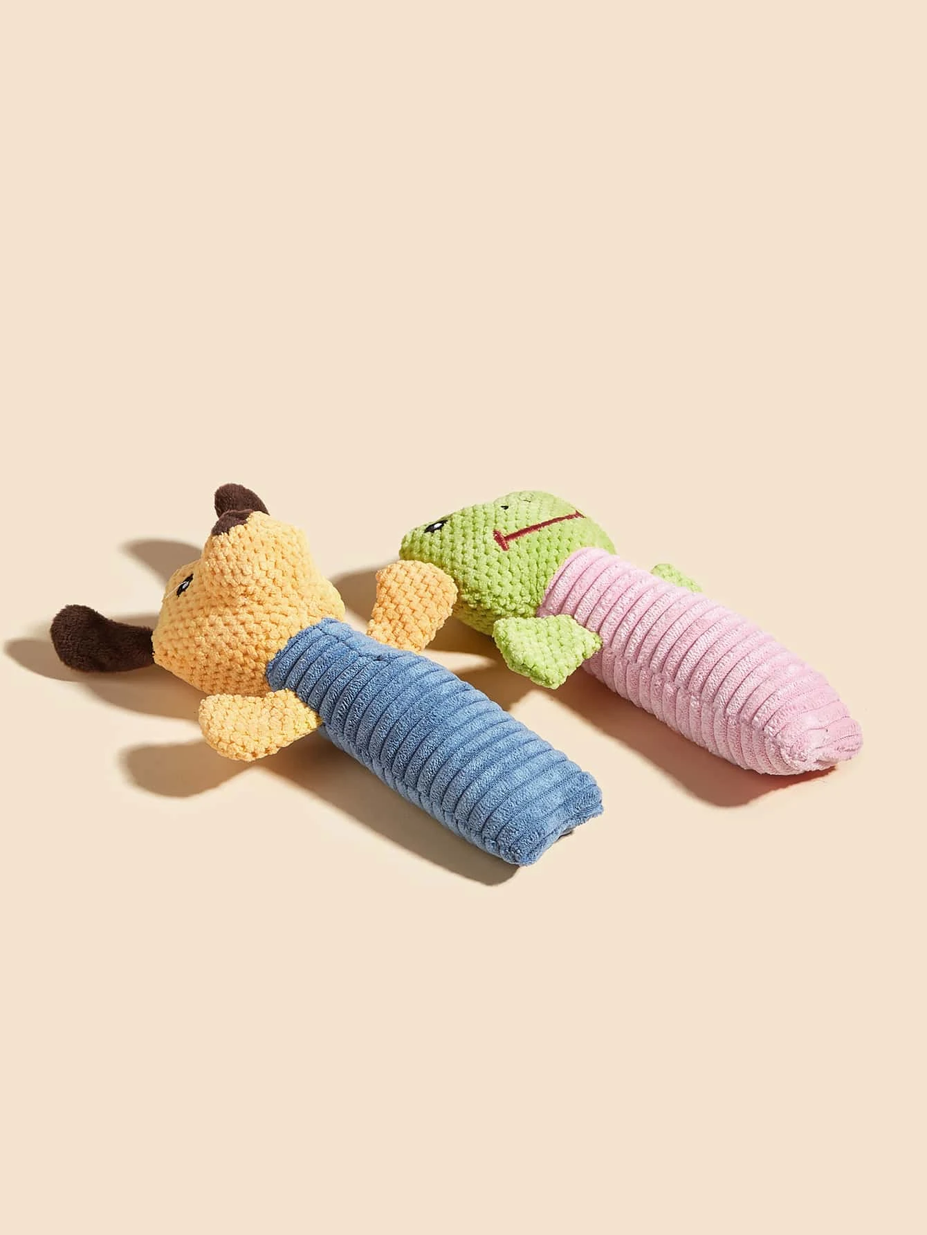 Juguete chirriante para perros activos – Peluche resistente - imagen 2