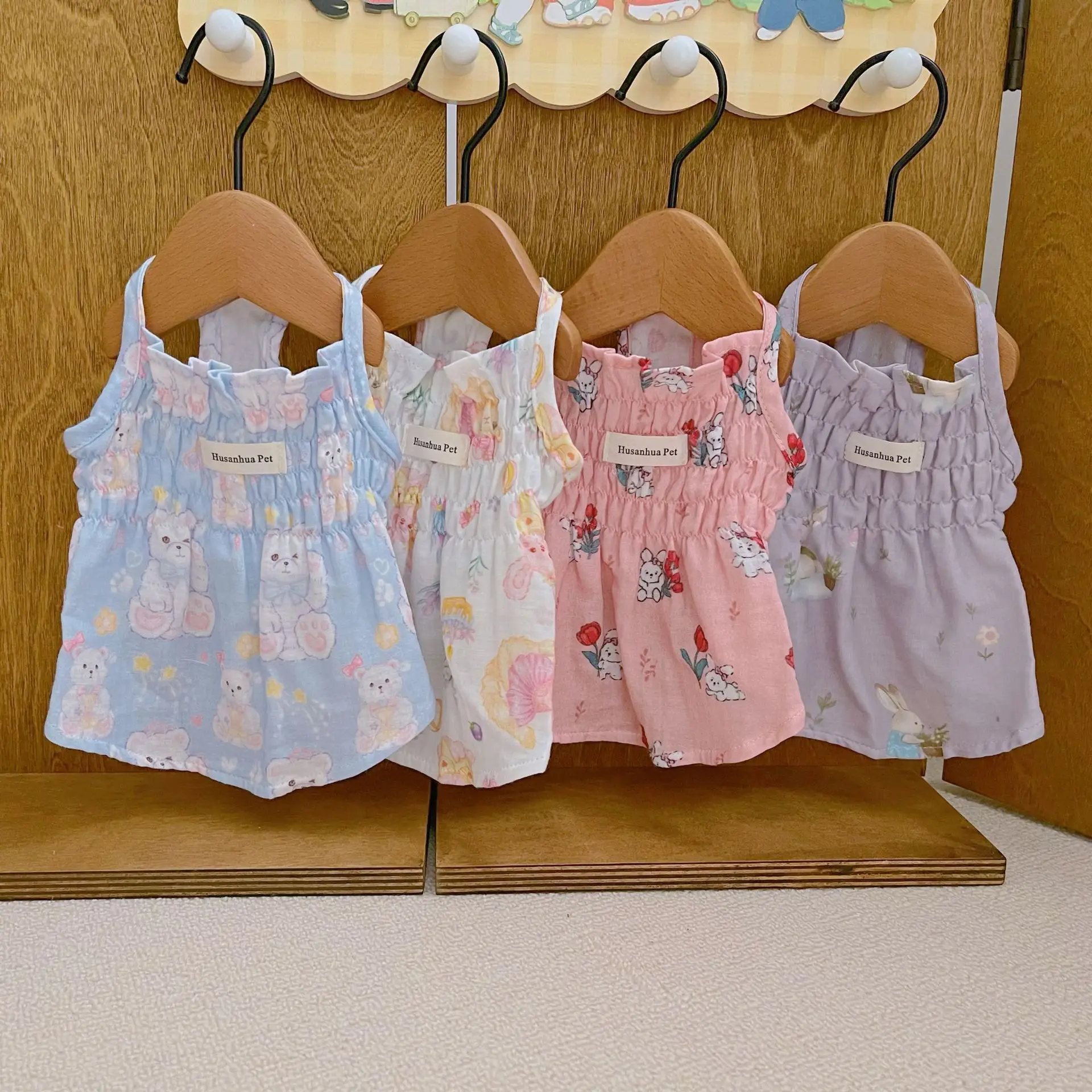 Ropa para mascotas perros gatos primavera lindo algodón de dibujos animados hogar ropa para padres e hijos oso de peluche vestido de flores chaleco refrescante para perros - imagen 5