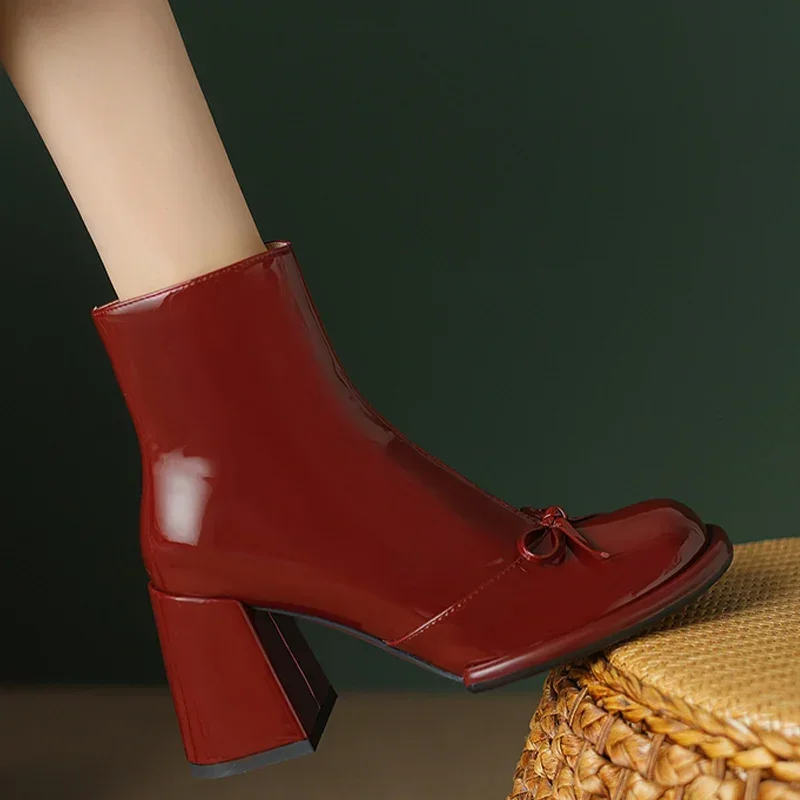 Zapatos tobilleros de nieve para mujer, tacones altos, zapatos de moda, botas de invierno de cuero grueso de diseñador, nuevo vestido de tendencia 2025 - imagen 5