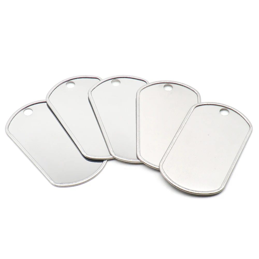 Venta al por mayor 100 20 piezas etiqueta de identidad militar de acero inoxidable etiquetas de identificación de perro para hombres colgante etiquetas para hombres collar de personalidad - imagen 2