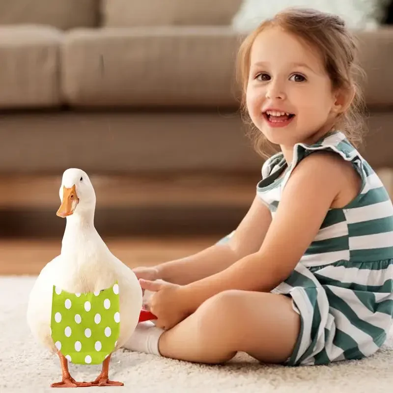 Pañal ajustado a pato de tamaño mediano