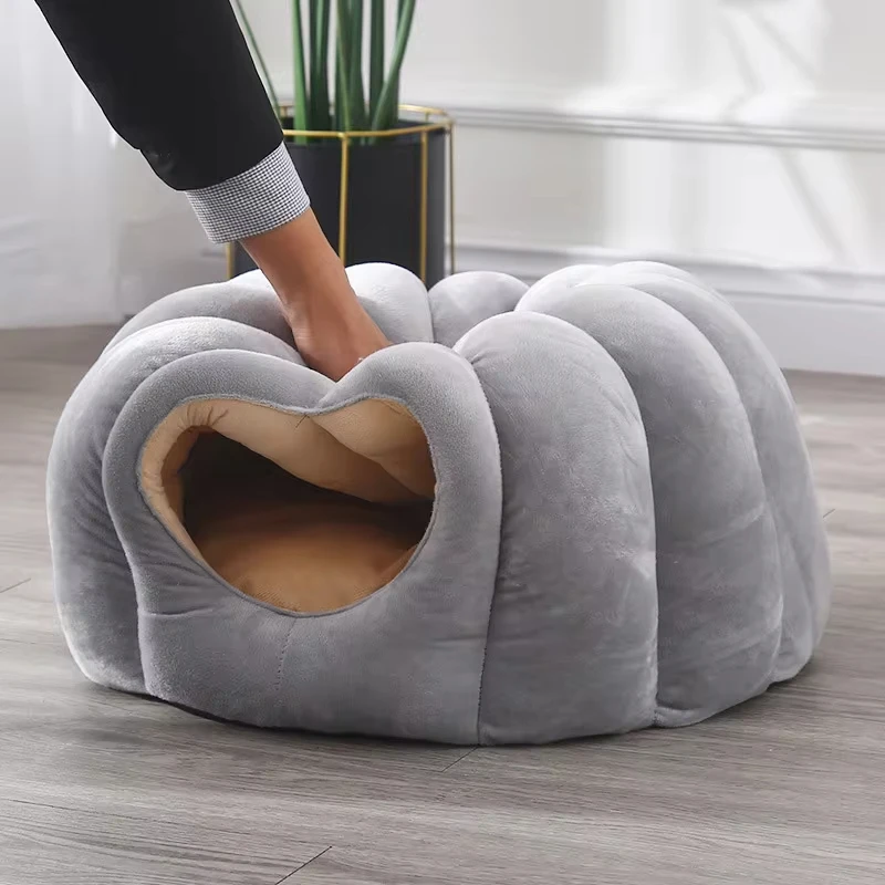 Nido cerrado para gatos, cama cálida de invierno para gatos con forma de calabaza, casa para dormir para mascotas, cómoda cama lavable para dormir para gatos, suministro para mascotas - imagen 4