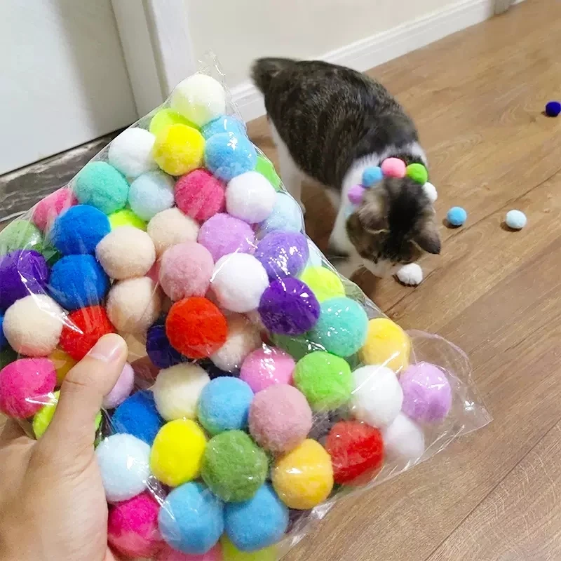 Juguetes interactivos de entrenamiento para gatos, Mini juegos de pompones creativos para gatitos, pelota de peluche elástica, suministros para gatos, accesorios para mascotas - imagen 4