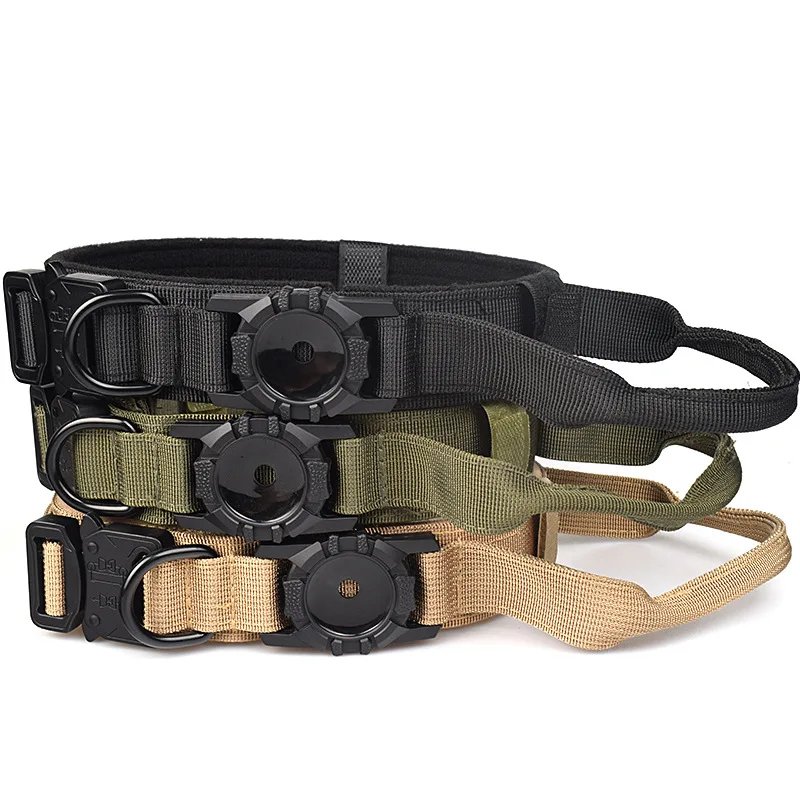 Ajustable con soporte AirTag Collar táctico para perros, cómodo acolchado y mango con hebilla de metal Collar GPS para perros medianos y grandes