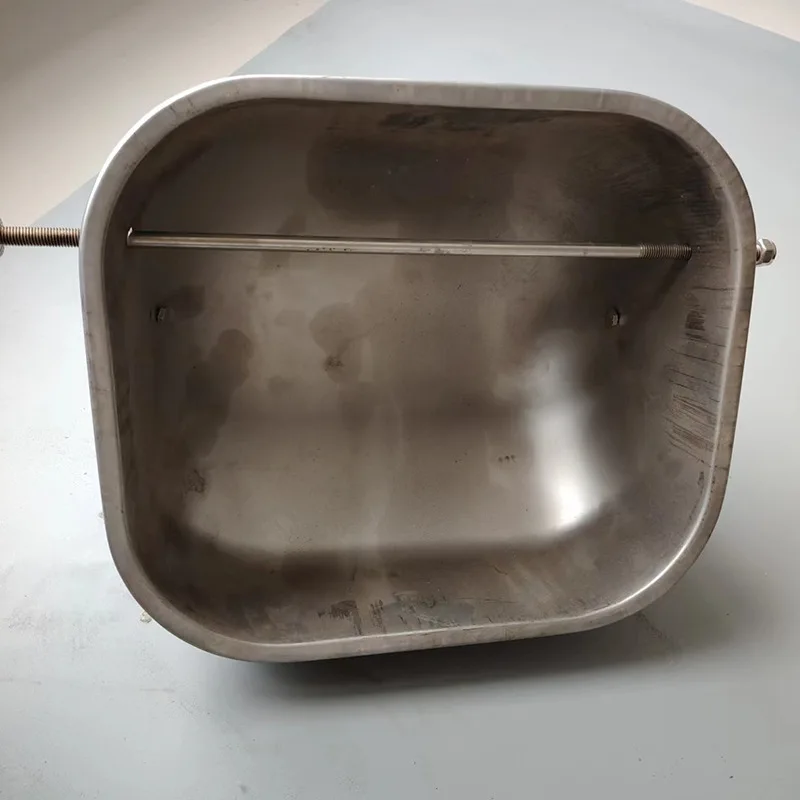 Comedero cerdas con soporte – Accesorio para camada y madre - imagen 4