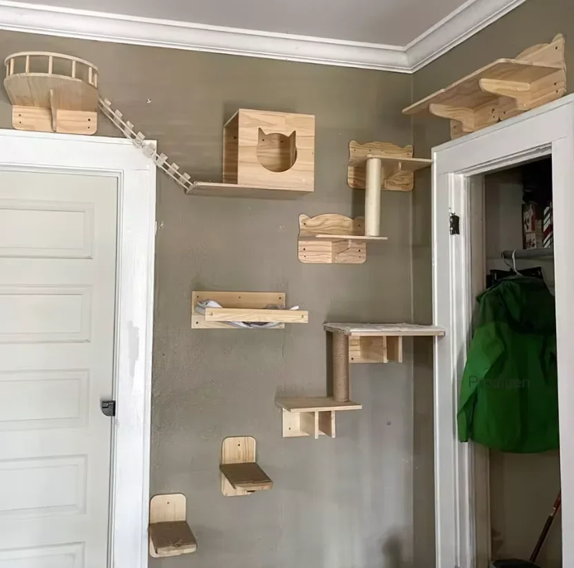 Mueble de pared para gatos con rascador de sisal y hamaca - imagen 2