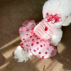 Vestido de fresa de verano para perros, ropa para mascotas, falda con tirantes para perros, ropa para perros, estampado de cachorros y gatos, bonito vestido de malla para perros, suministros para mascotas
