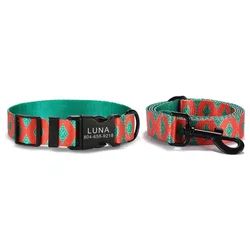 Collar personalizado para gatos y perros con placa ajustable
