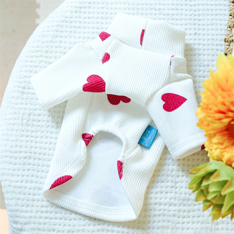 Ropa de cuello alto transpirable para perro, sudadera inferior para gato, encantador estampado de corazón, Chihuahua, York, primavera y otoño - imagen 5