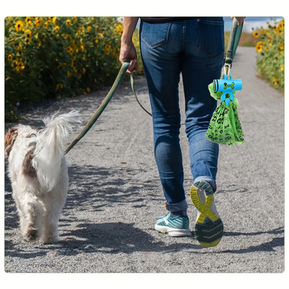 Bastoncillos de basura azules con bolsa para excrementos de perros, dispensador de bolsas de basura portátil con gancho, 1 rollo, 15 bolsas, dispensador de bolsas de basura para cachorros y gatos - imagen 5