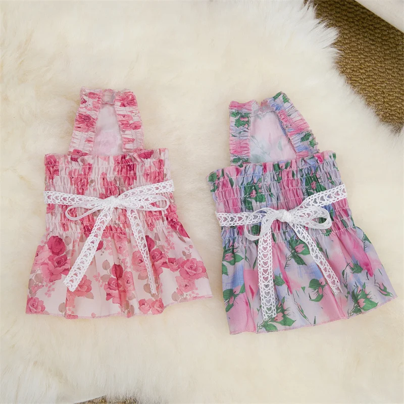 Vestido floral verano con capucha y tirantes para Chihuahua y Bichón - imagen 4