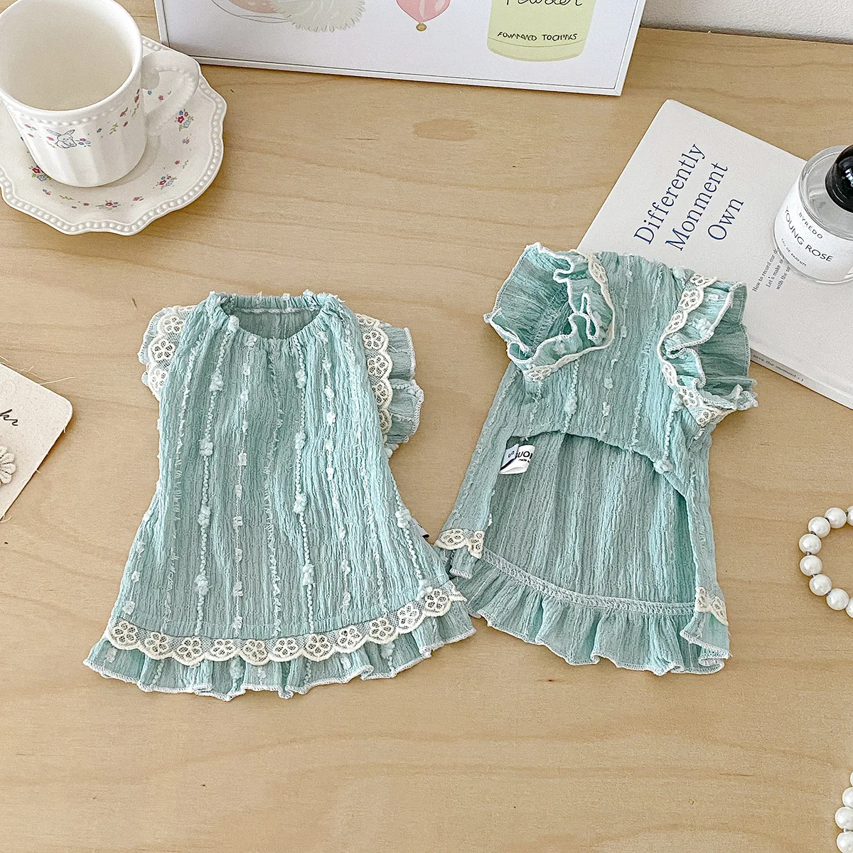 Vestido princesa transpirable con encaje para perros pequeños y medianos - imagen 5
