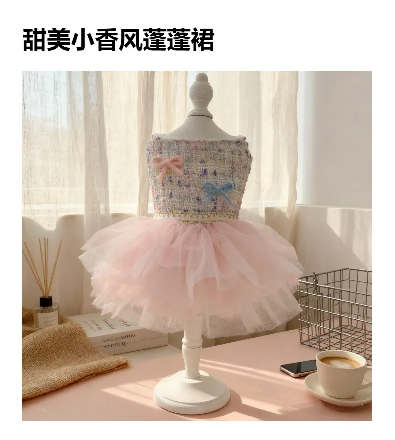 Vestido de terciopelo fino para perros en gato pequeño