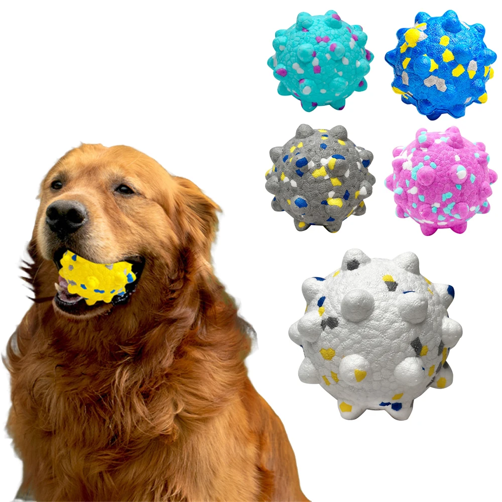 Pelota masticable flotante para perros resistente con púas