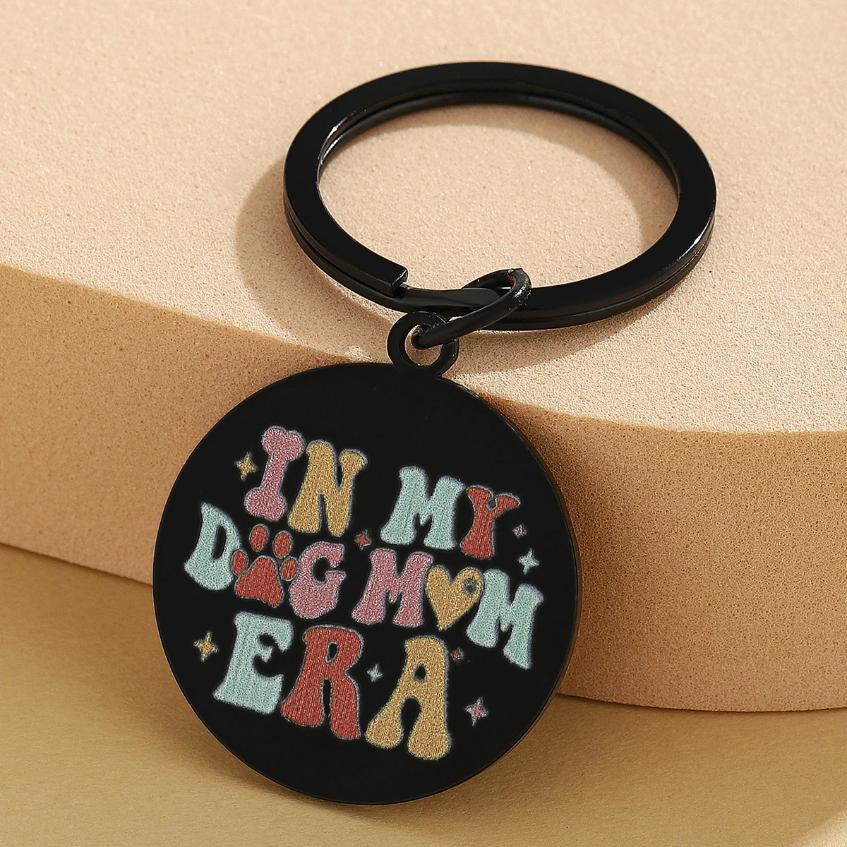 Aisity Dog Mom Regalos para mujeres Amantes de los perros Chicas adolescentes Lindo llavero de perros para regalos de perro salchicha Golden Retriever - imagen 5